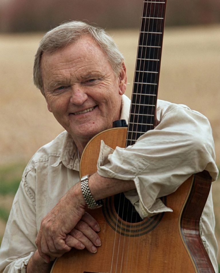 JERRY REED JOKED ABOUT GETTING OLD — BUT HIS HANDS TOLD A DIFFERENT ...